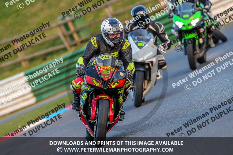 PJM Wedding Photography;enduro digital images;event digital images;eventdigitalimages;mallory park;mallory park photographs;mallory park trackday;mallory park trackday photographs;no limits trackdays;peter wileman photography;racing digital images;trackday digital images;trackday photos